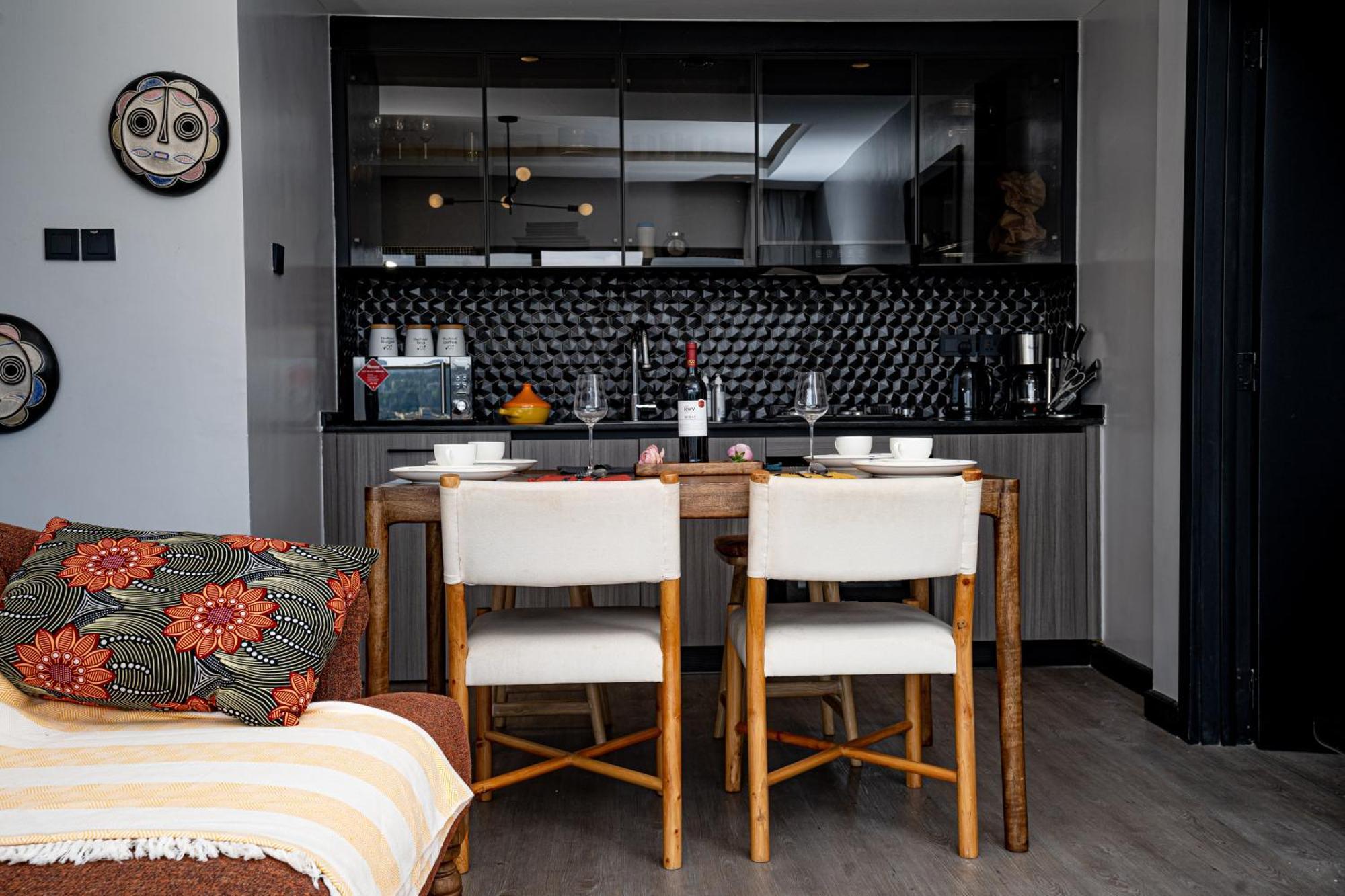 Escada Studio & 2-Bedroom, Rooftop Swimming Pool, Gym, Workspace, Wonderiss Homes Westland Living ナイロビ エクステリア 写真